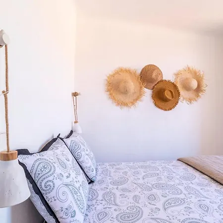 Apartment Bright 29m With Nice View In Bormes-les-Mimosas