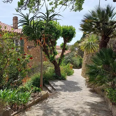 Apartment Bright 29m With Nice View In *